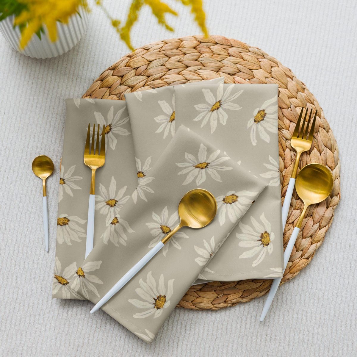 Cream Daisies on Stone Taupe Ground Cloth Napkin Set Beige Floral Dinner Napkins Farmhouse Wedding Decor