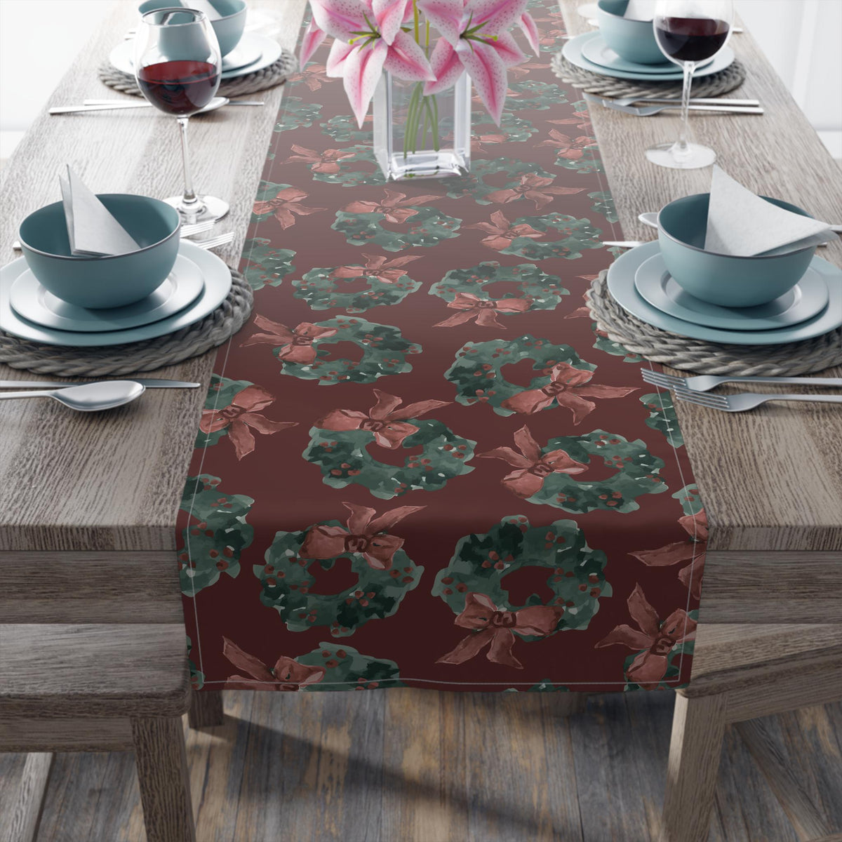 Christmas Wreath Table Runner Green Red Holiday Dining Decor | Festive Wreath Pattern Holiday Entertaining Gift, Cotton & Poly Blend
